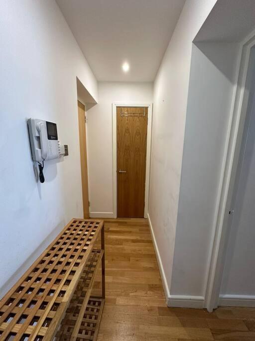 شقة Two Br Flat 5 Mins Walk From London Eye G96 المظهر الخارجي الصورة