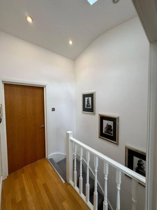 شقة Two Br Flat 5 Mins Walk From London Eye G96 المظهر الخارجي الصورة